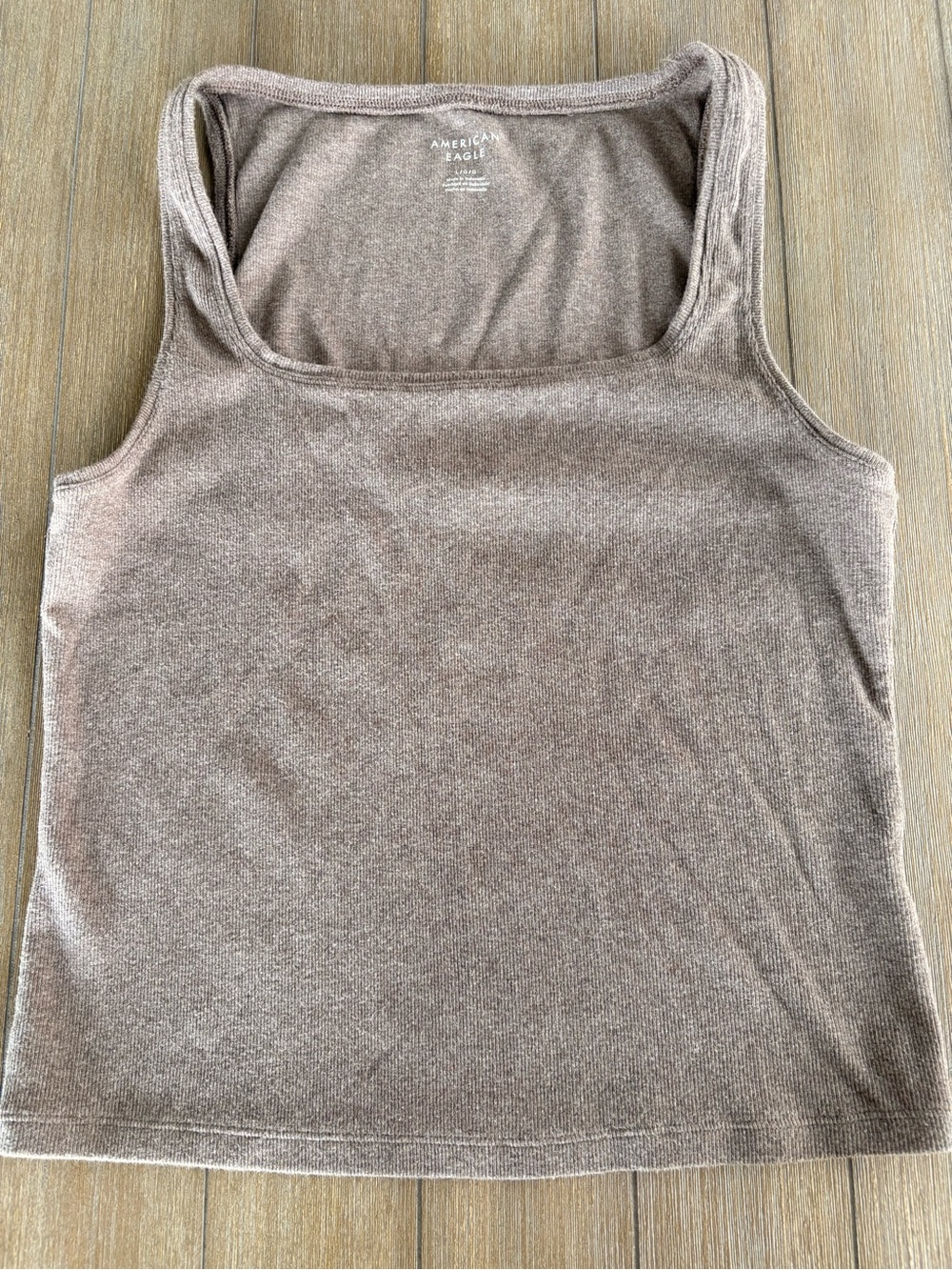 🌸American Eagle Outfitters Women’s Taupe Brown Ribbed Square-Neck Tank🌸
